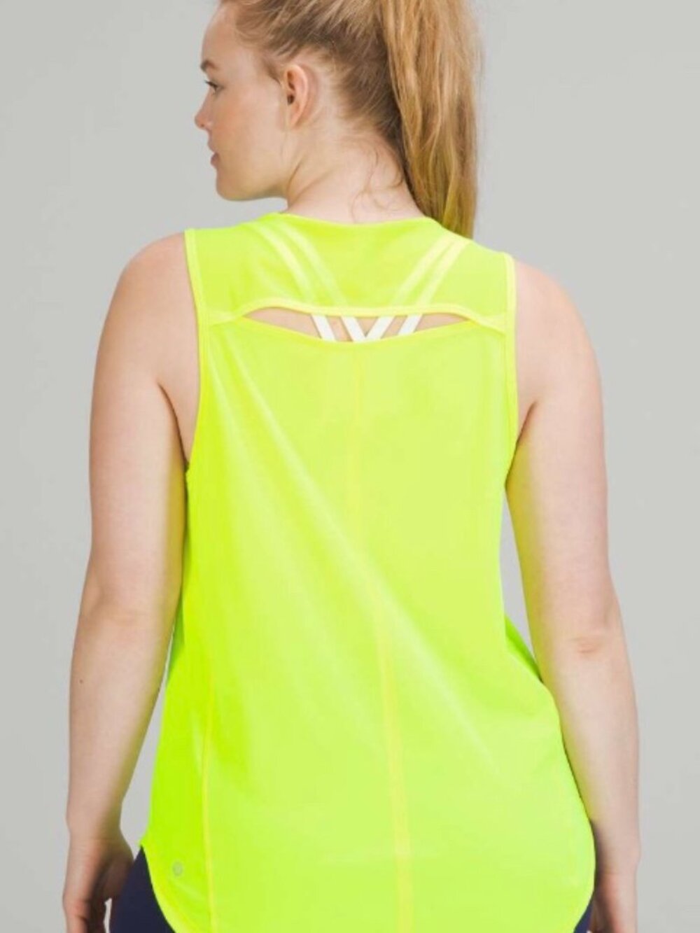 Lululemon NWT Sculpt Tank Top Highlight Yellow Hip Length Size 2